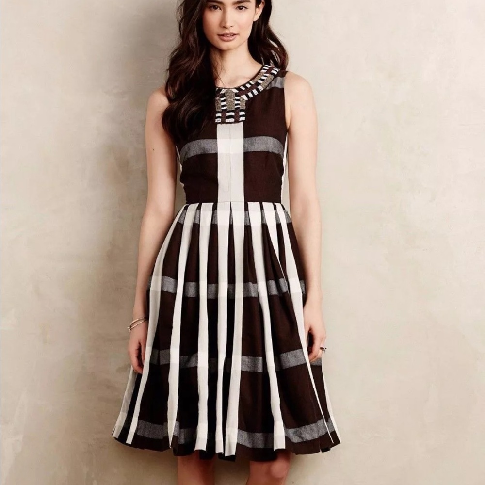 Anthropologie Maeve Beaded Neck
pleated Skirt Plaid Dress Sz 2  $248. Worn Once